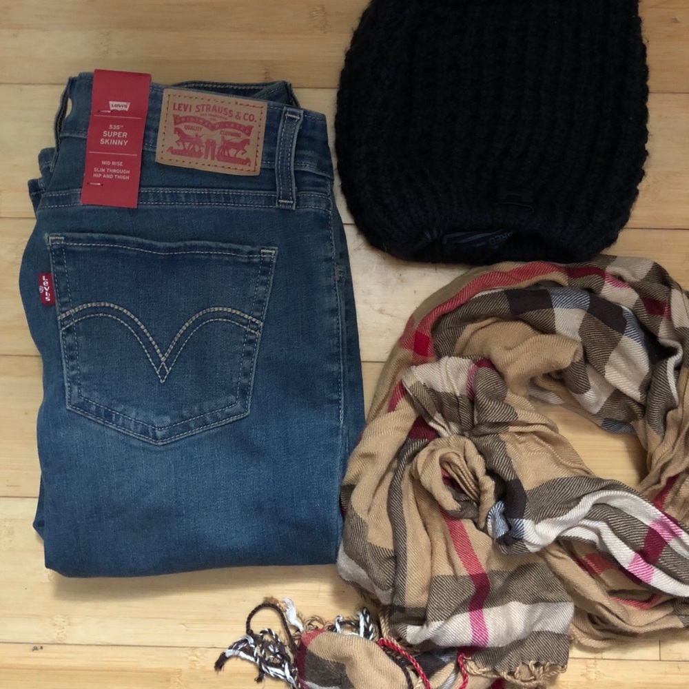 Levi’s super skinny mid rise jeans